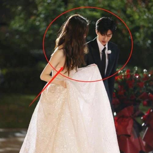 跑男8迎新会蔡徐坤baby同框那一刻这不就是王子跟公主么