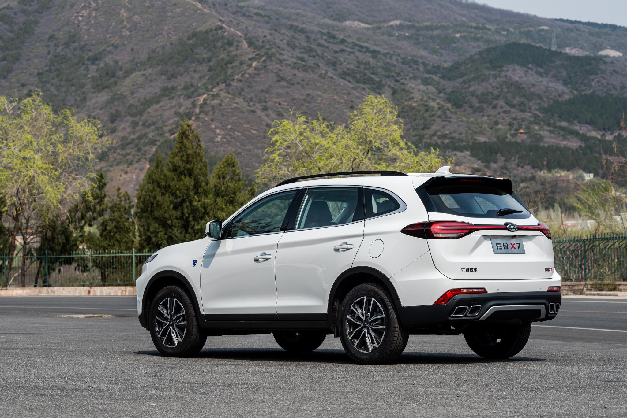 江淮嘉悦x7:我来教教你"性价比"怎么写-新浪汽车