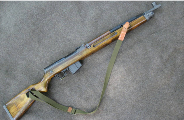 24步枪是毛瑟标准型步枪的同型枪,由捷克布尔诺的ceskoslovenska zb