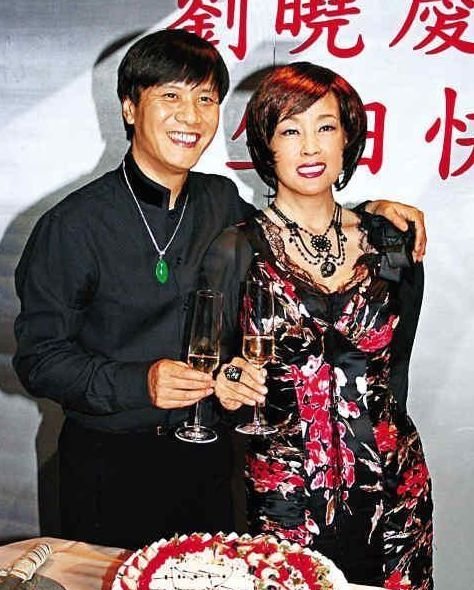 刘晓庆风流又丰富的感情史,3前夫3前男友,57岁4婚嫁70岁富商