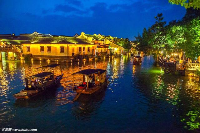 《旗袍》,《一江春水向东流》,《追日》,《早春二月》《乾隆王朝》