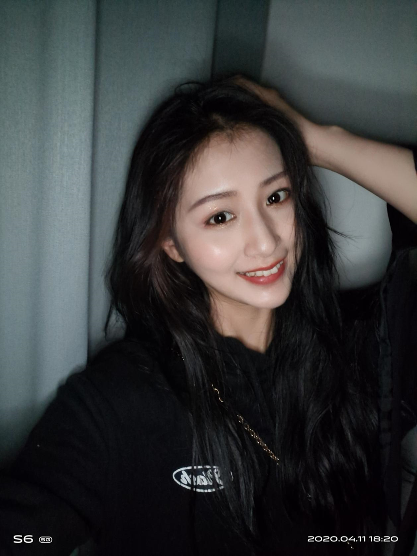 vivos6有多火俨然已成朋友圈自拍大赛官方用机