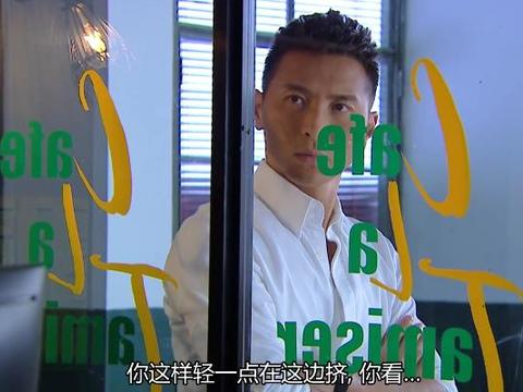 《机场特警》章振赫很幸福,被妈妈和老婆爱,她临死前也满满祝福岩姐说