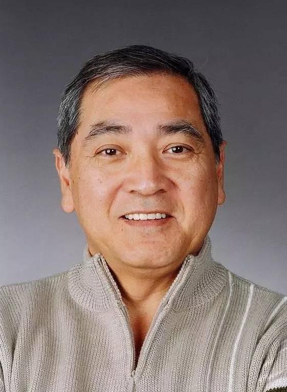 75岁老戏骨秦沛,和前妻离婚净身出户,孩子们均不参加母亲的葬礼