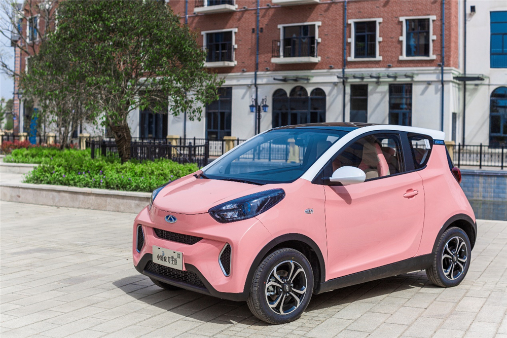 有点迷人奇瑞小蚂蚁女王版把春天开回家