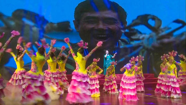 歌唱家陈海涛唱响幸福要靠奋斗来奏响五一奋斗号角