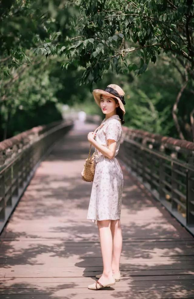 拒绝旅行拍照尴尬,9个拍照姿势,教你拍出简单又自然好看的照片