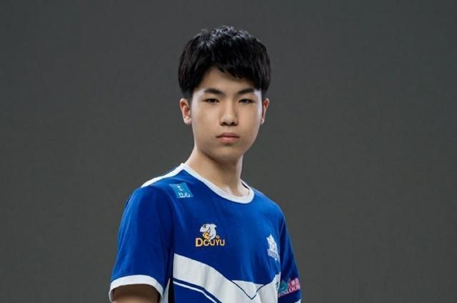 罚款?难道,他上厕所不带手机