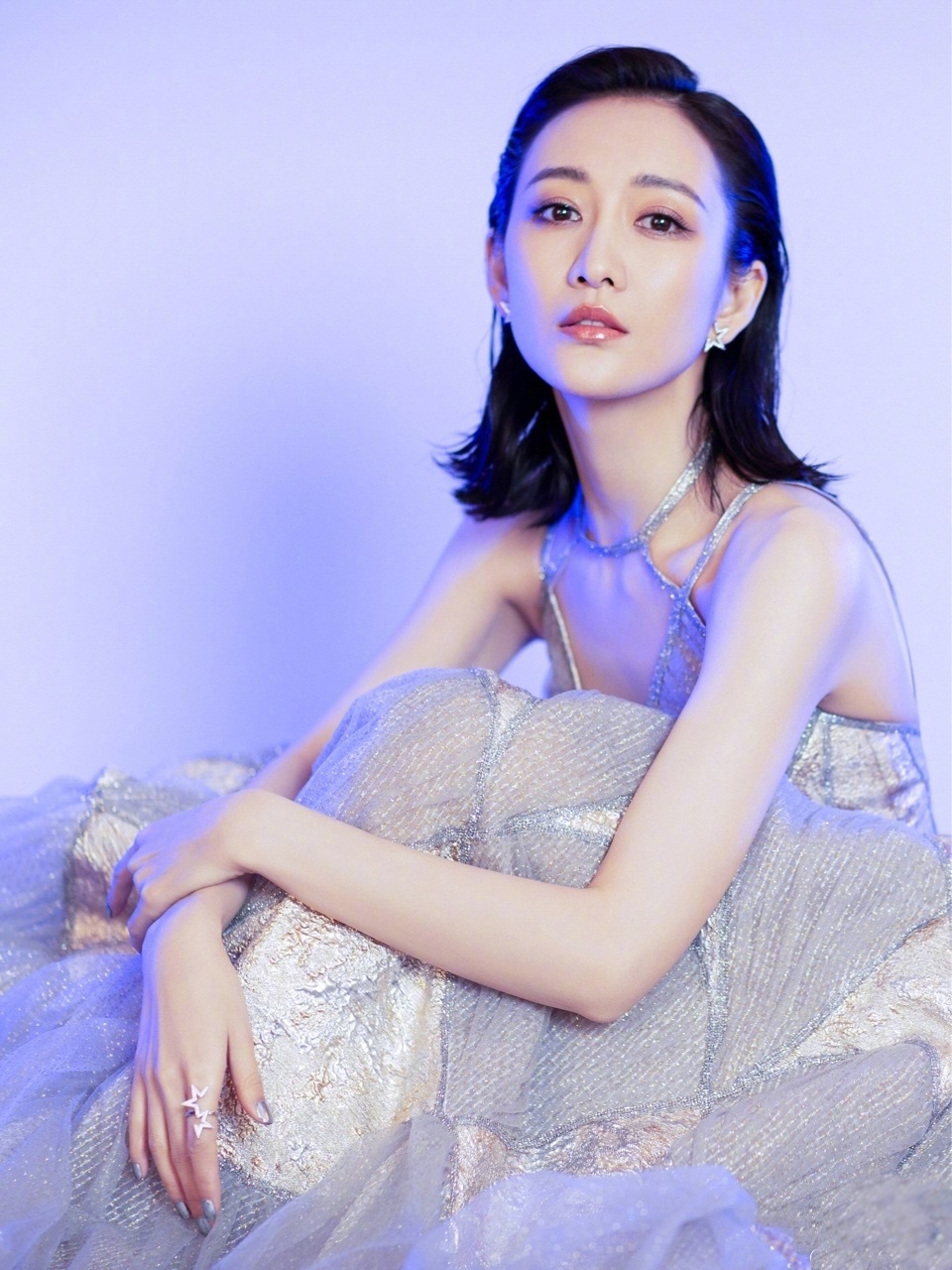 王鸥：年龄不是问题，有皱纹可以打针，关键是心态！|猎狐|王鸥|搜狐_新浪新闻