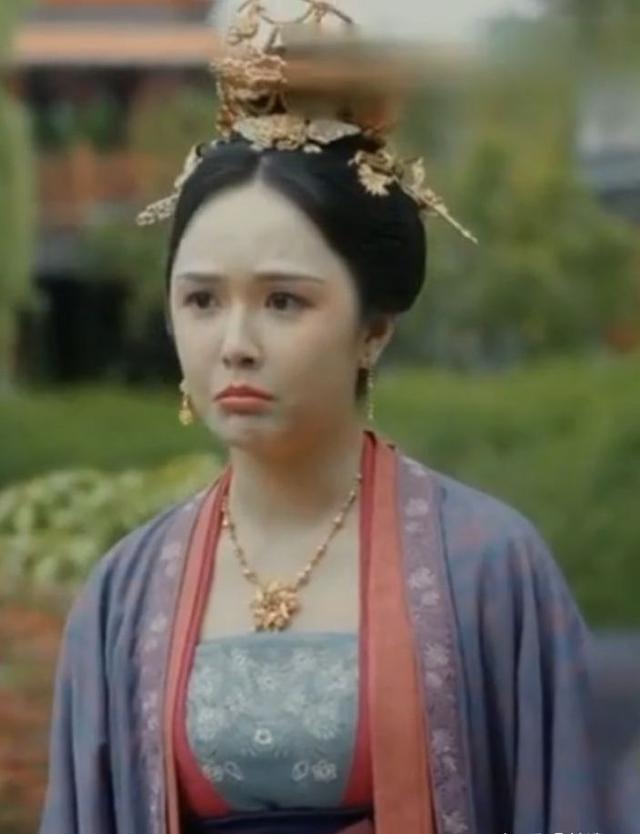 《清平乐》本想看背诵天团,却被女演员韩式平眉迷了眼