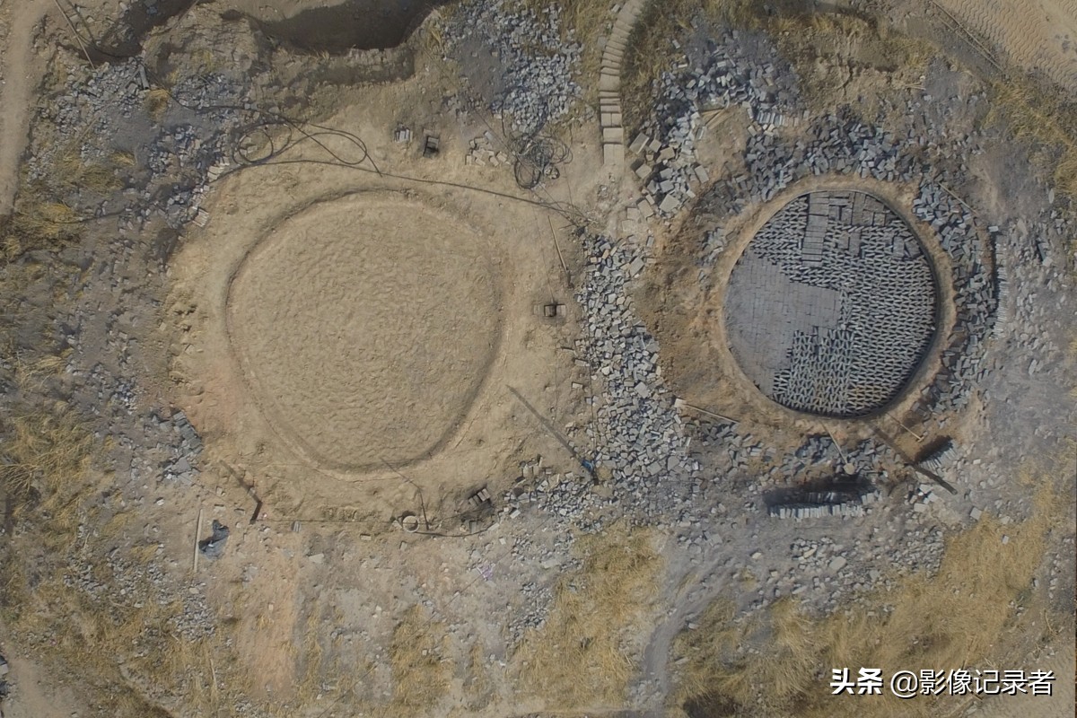 工人冒1200℃高温,在200多年的砖窑里为故宫、长城烧制青砖|材料|工人们|土壤|王立山_新浪新闻