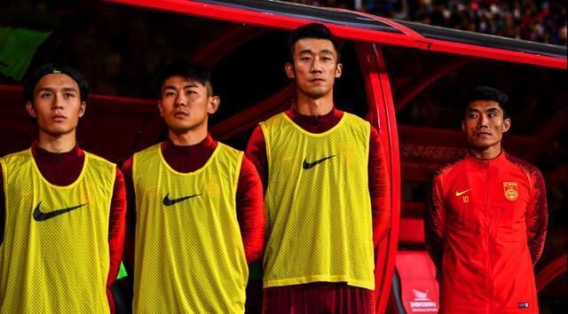 被郑智接回恒大,于汉超何去何从?大连媒体:可能还要被罚!