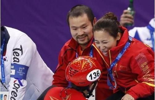 王濛下课!冬奥会错误决定引发争议,背后隐藏着非常不成熟