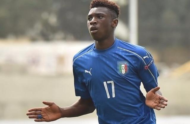 20岁的摩西基恩,在英超联赛黯然失色,是否是下一个巴洛特利