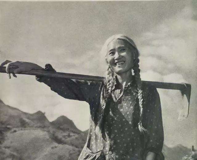 白毛女喜儿你知道原型是谁吗真实照片给你解密