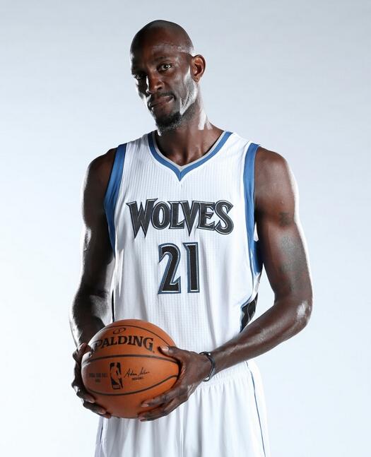 26亿大合同,这工资在当时是什么水平