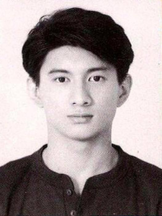 神颜男星们的证件照黄磊真的一骑绝尘林志颖比金城武帅多了啊