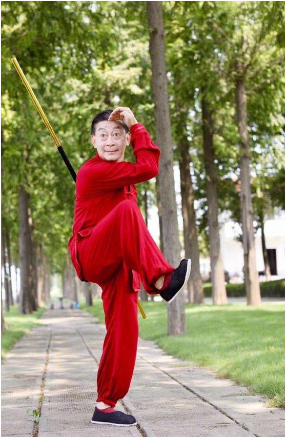 国家一级演员六小龄童近况曝光,面部凹陷太沧桑,身体暴瘦惹人怜|六小