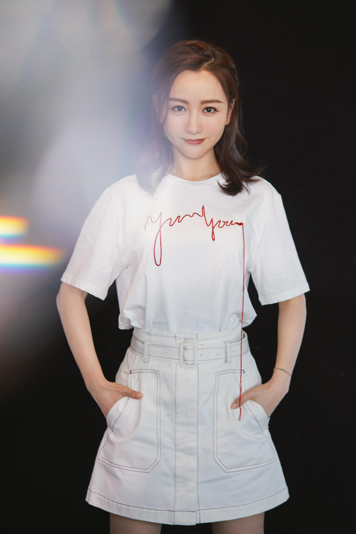 杨蓉的夏日穿搭真美牛仔外套搭配牛仔裤短裤清新俏皮