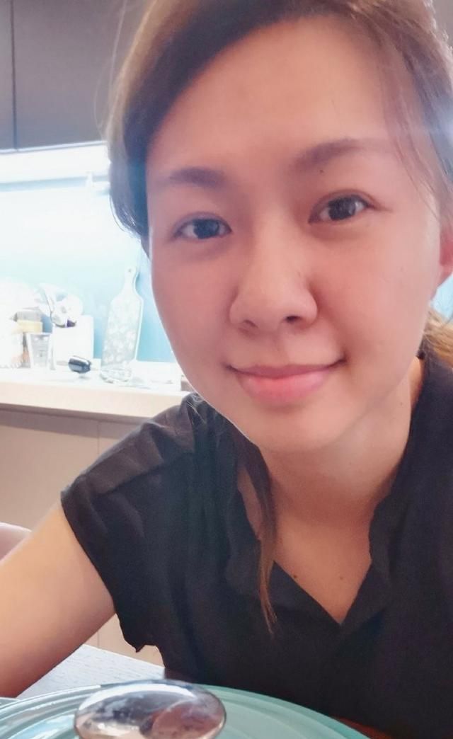 "童年女神"卓依婷晒照,38岁仍皮肤紧致似少女