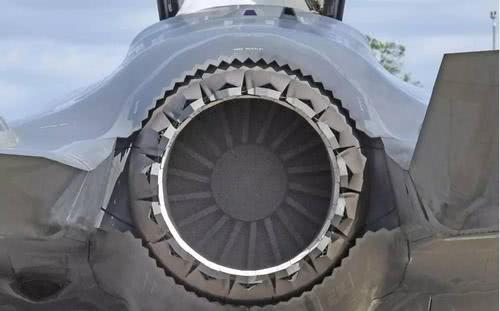 f135发动机是人类迄今为止使用的推重比最大的小涵道比涡扇发动机