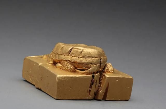 好大好大好大好大好大好大的一坨金子