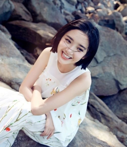 唐艺昕为何能让张若昀痴迷?看她曾经的模特旧照,就全明白了