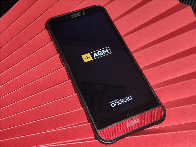 金嗓子手机老人听的清agmh2三防智能手机体验