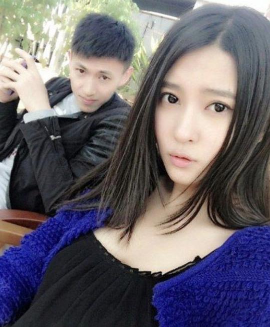 cba最美女友钟鹿纯,30岁身材不输卡戴珊,绯闻男友够"强硬"