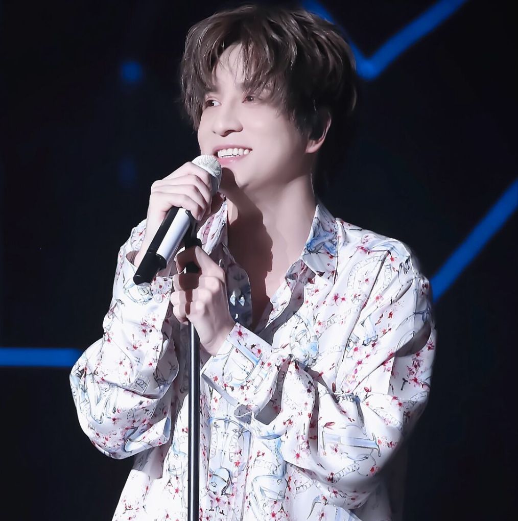 作为一名歌手薛之谦总算活出自己最想要的样子