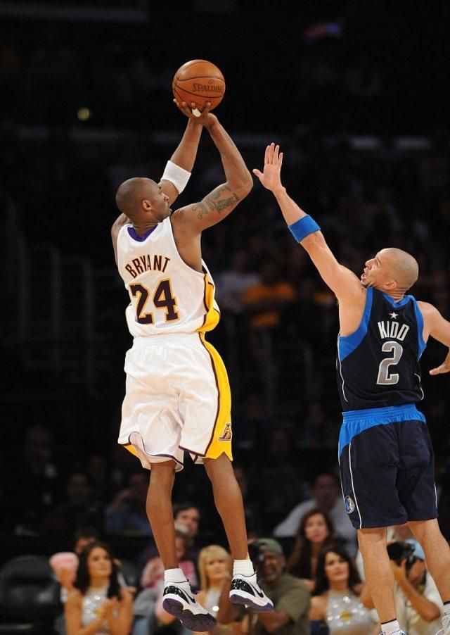 为什么很难再找到像科比这样打球很飘逸的运动员?