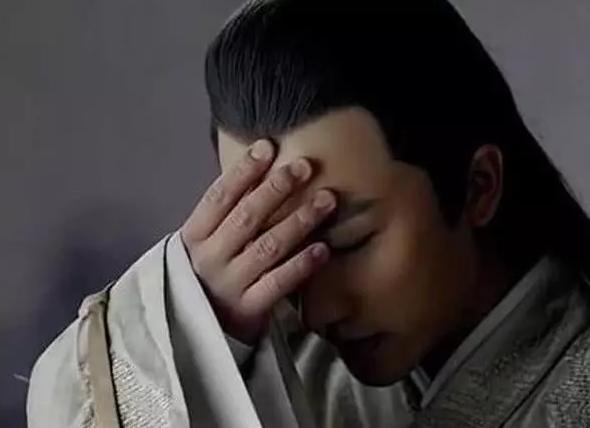 有种年龄叫明星的手鹿晗双手像18岁少年肖战王一博双手差别大