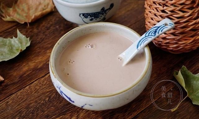 五【黑豆红枣核桃豆浆】