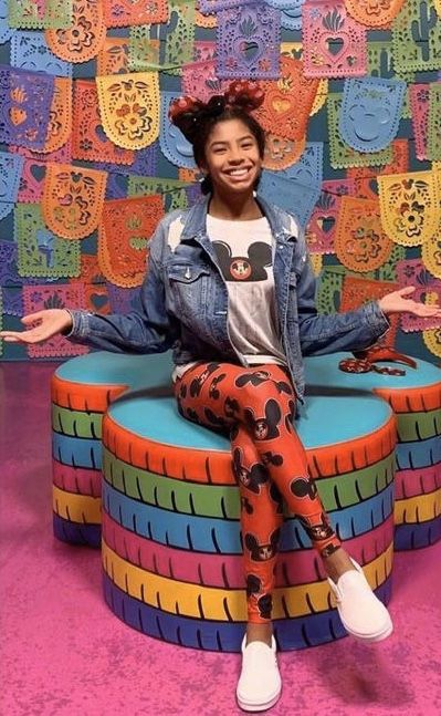 gigi的美照,为女儿隔空庆生,能感受得到瓦妮莎在晒出女儿的照片并且配