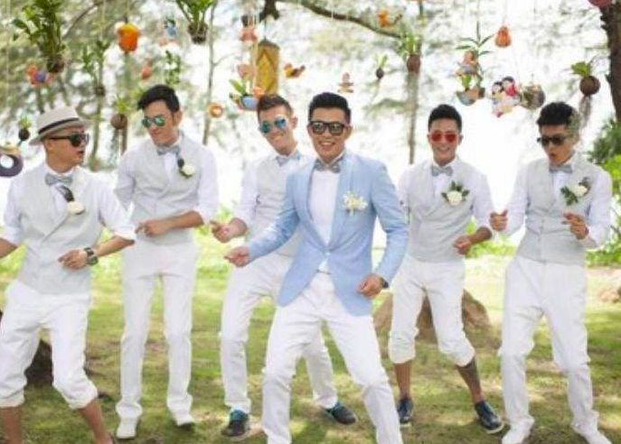 陈赫昔日办婚礼排场大,请5位伴郎,包贝尔杜淳李光洁齐出席