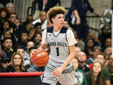 "三球"拉梅洛·鲍尔已成为ncaa噩梦! 无视所有规则, 开辟新路