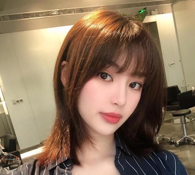 五月适合剪头发,24款时尚减龄发型,谁剪都漂亮