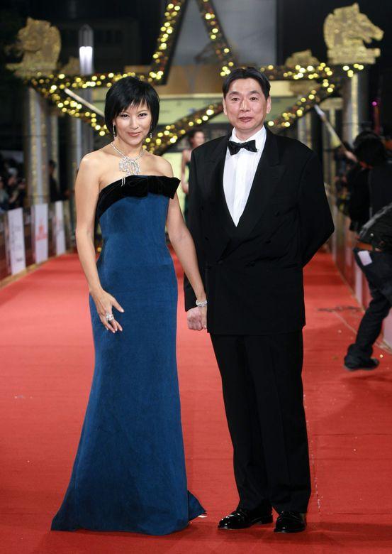 电眼美人李美凤,从合格的花瓶到成功女强人,终于找到人生的价值