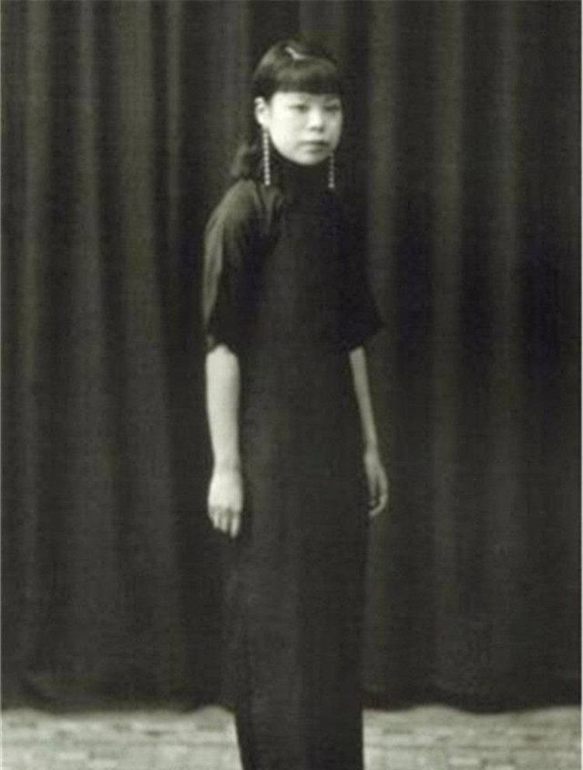 直击末代皇妃文绣的真容,她没有婉容漂亮,却堪称一代奇女子