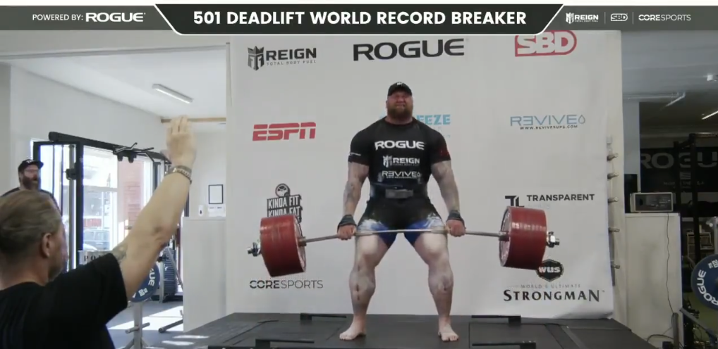 而之前网上剧迷们曾传言"魔山"的扮演者体重有