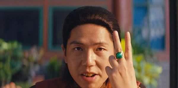 《鬼吹灯》不可或缺的大金牙,3个人演出3种风格,你喜欢哪款?