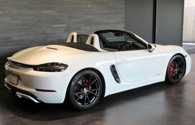 保时捷718,敞篷跑车运动时尚,价格不高,动力强劲,真拉风