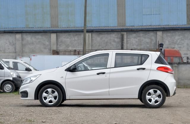 4万元的宝骏310配置如何?值不值得买-新浪汽车