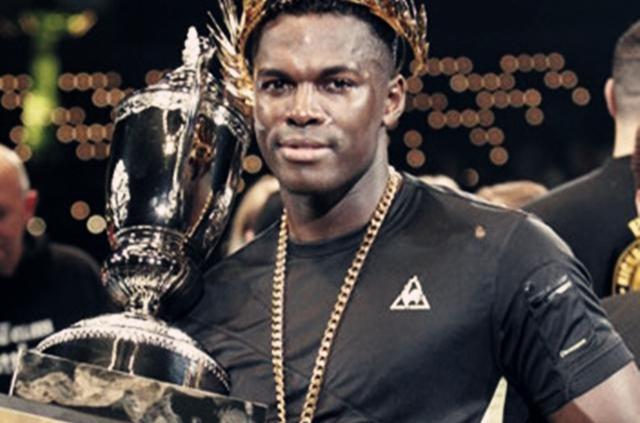 中国搏击专家:荷兰拳王夺冠次数超越播求,却被格斗外行ko|荷兰|胡斯特