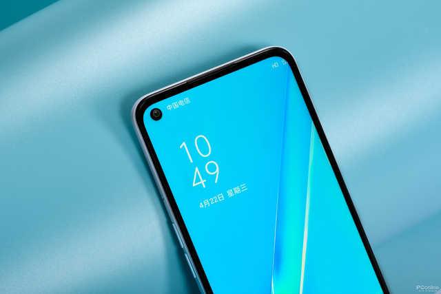 在实际测试中, oppo a52 可以在 30 分钟内充入 29% 的电量,1 小时