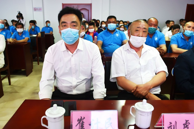 山西盂县:路家村煤业圆满举办"致敬抗疫英雄"主题朗诵会