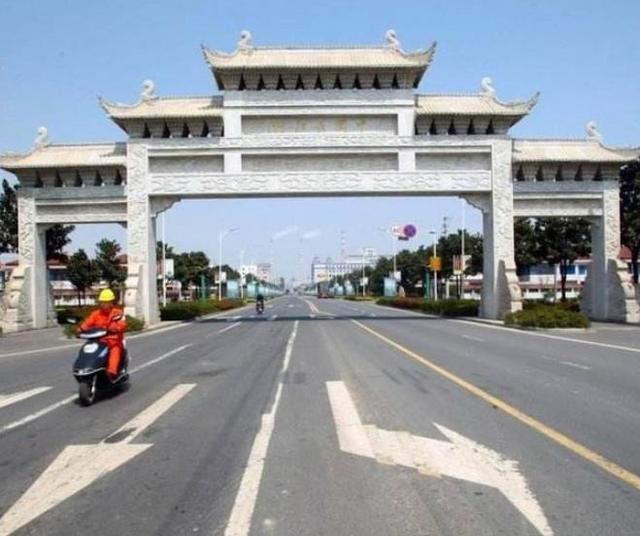 山东低调的“土豪村”,家家户户住别墅,诞生多个全国第一