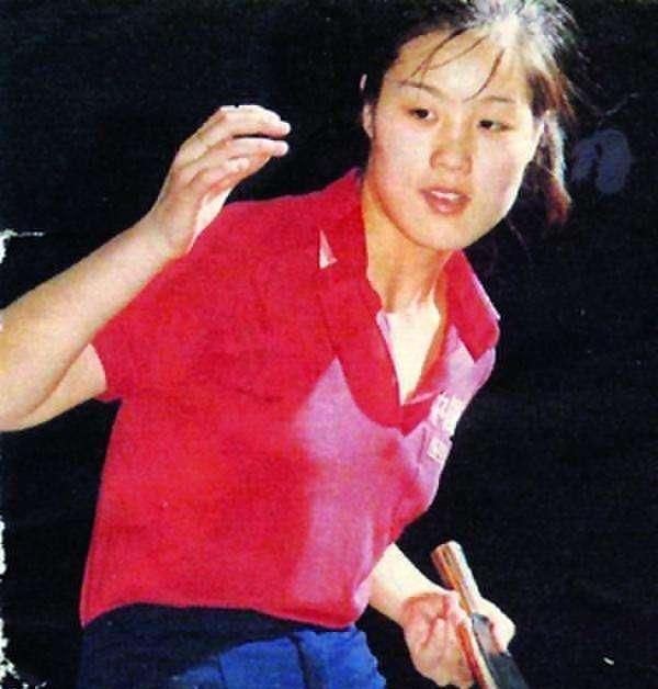 她8次国际大赛5次非自愿让球,奥运后立马退役|焦志敏|赫拉霍娃|李惠芬