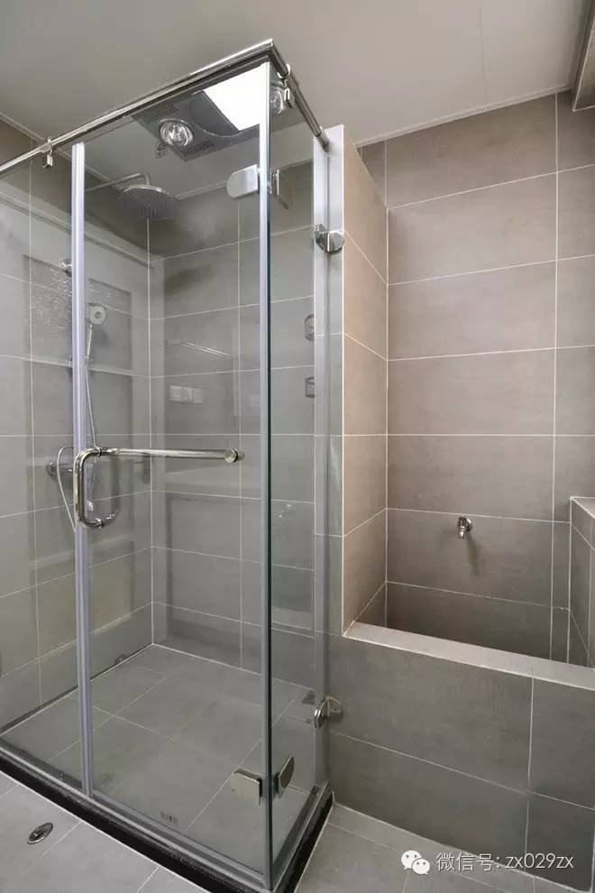 做了简易淋浴房以及拖把池特别声明:以上文章内容仅代表作者本人