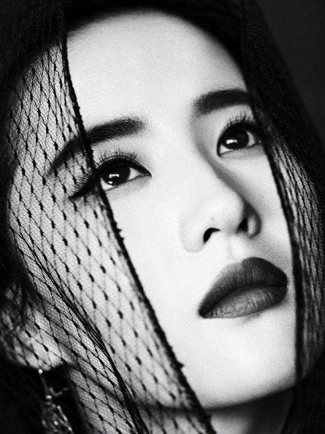 刘亦菲费加罗绝版刊